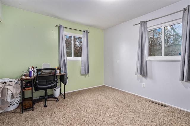 Builiding view eight for 897 Washington, Battle Creek, MI. 49037