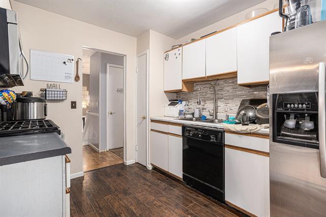 Builiding view five for 897 Washington, Battle Creek, MI. 49037