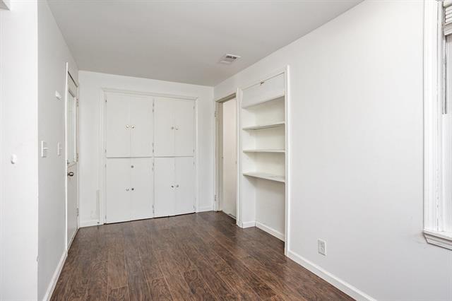 Builiding view eight for 3206 Gibson, Midland, MI. 48640