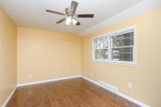 Builiding view six for 3206 Gibson, Midland, MI. 48640