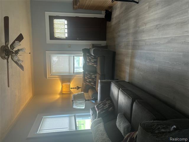 Builiding view five for 116 Shepard Street, Saginaw, MI. 48604