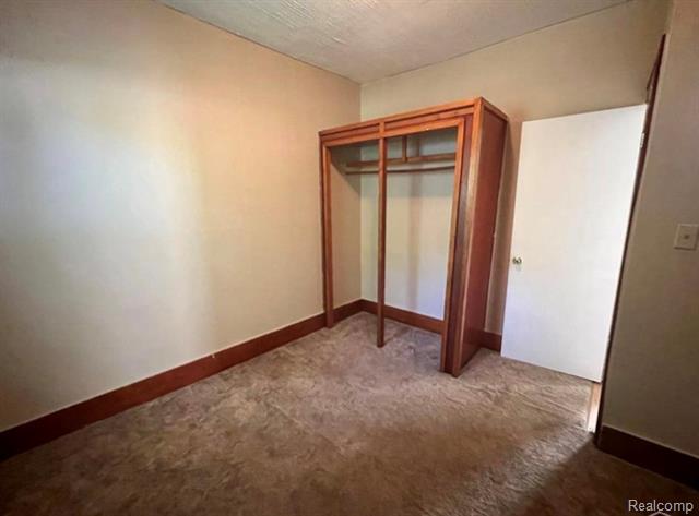 Builiding view thirteen for 116 Shepard Street, Saginaw, MI. 48604