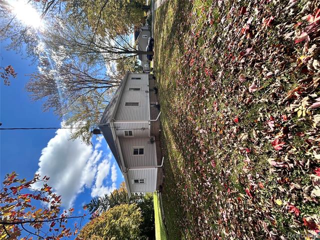 Builiding view two for 116 Shepard Street, Saginaw, MI. 48604