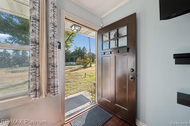 Builiding view two for 53970 10 Mile, South Lyon, MI. 48178