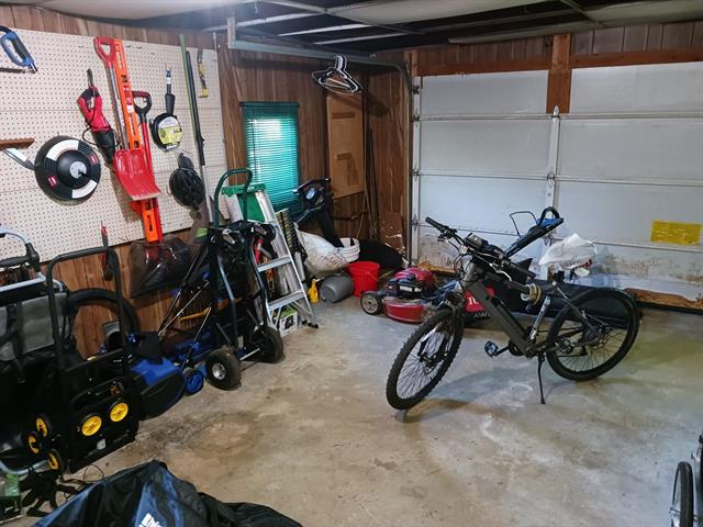 Builiding view fifteen for 4376 Snow, Berrien Springs, MI. 49103