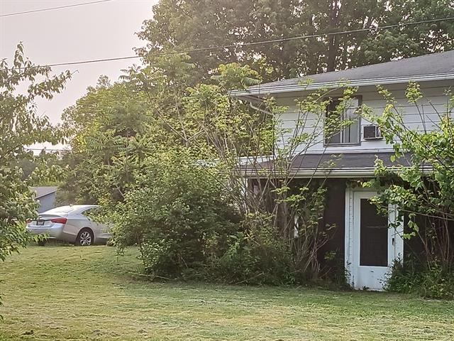 Builiding view two for 4376 Snow, Berrien Springs, MI. 49103