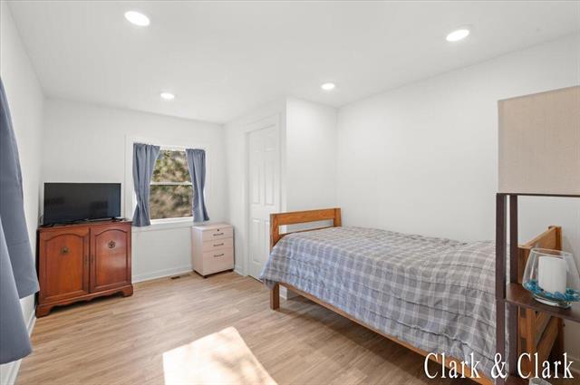 Builiding view eleven for 536 Bond, Hastings, MI. 49058