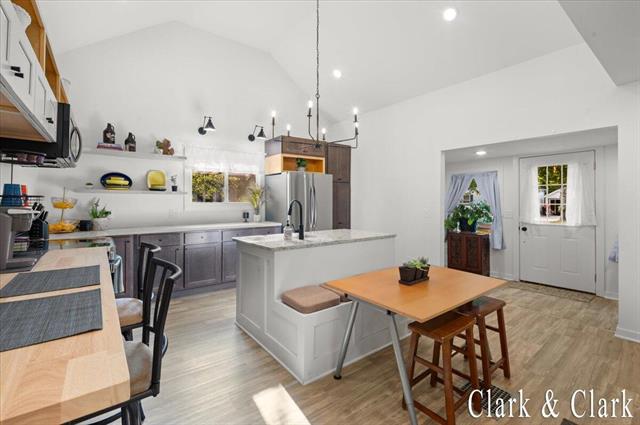 Builiding view five for 536 Bond, Hastings, MI. 49058