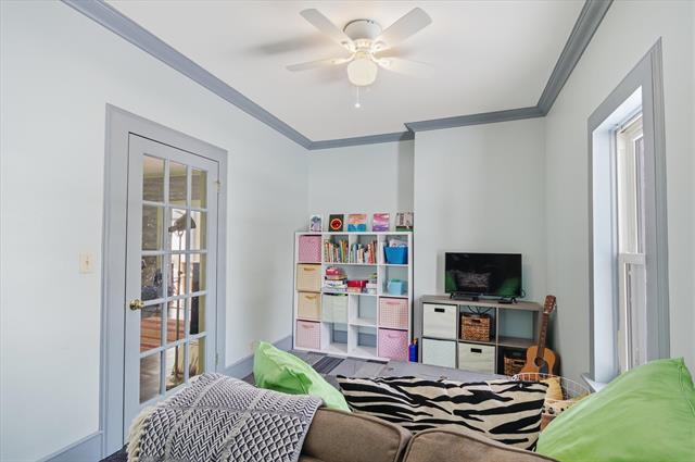 Builiding view nine for 439 N Reese, South Lyon, MI. 48178