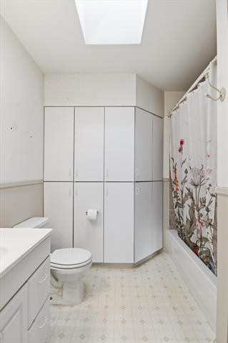 Builiding view thirty five for 439 N Reese, South Lyon, MI. 48178