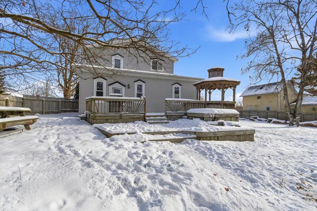 Builiding view thirty seven for 439 N Reese, South Lyon, MI. 48178