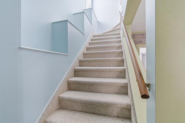 Builiding view twenty two for 439 N Reese, South Lyon, MI. 48178