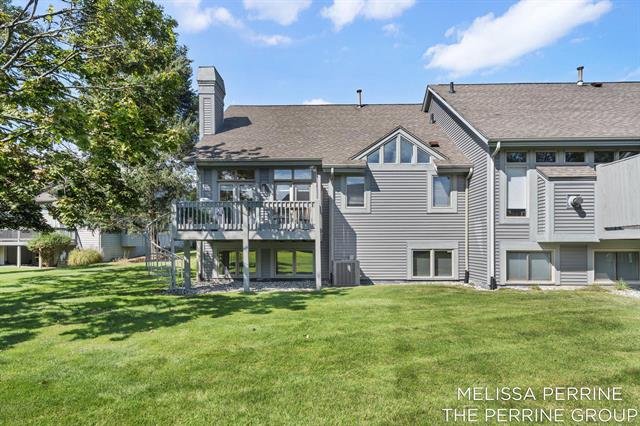 Builiding view fifty one for 2462 Highridge, Grand Rapids, MI. 49546