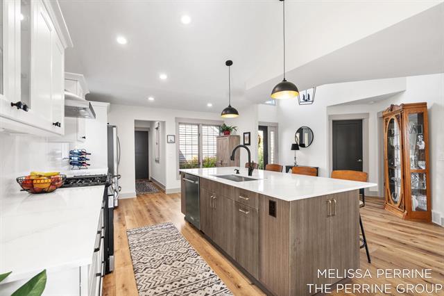 Builiding view fourteen for 2462 Highridge, Grand Rapids, MI. 49546