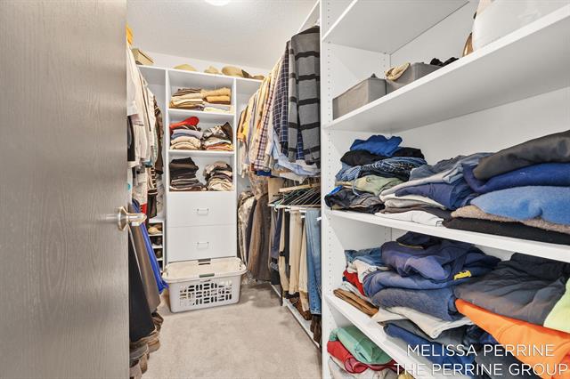 Builiding view thirty for 2462 Highridge, Grand Rapids, MI. 49546