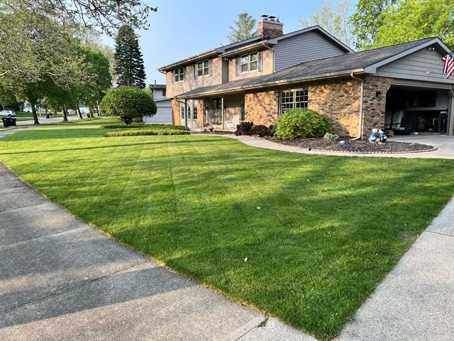 Builiding view one for 160 Sorrento, Holland, MI. 49423