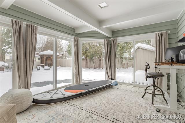 Builiding view seventeen for 160 Sorrento, Holland, MI. 49423