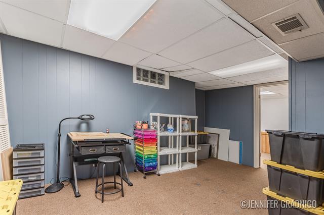 Builiding view thirty two for 160 Sorrento, Holland, MI. 49423