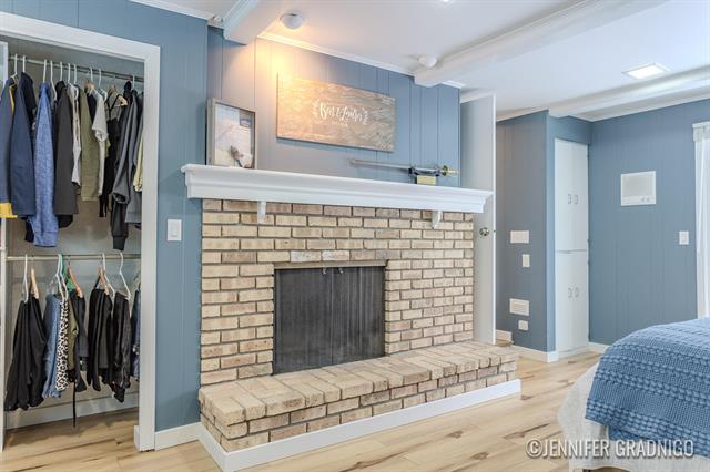 Builiding view twenty three for 160 Sorrento, Holland, MI. 49423