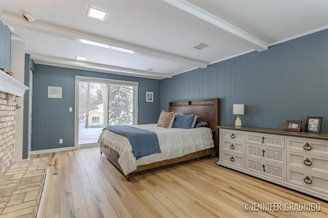 Builiding view twenty two for 160 Sorrento, Holland, MI. 49423