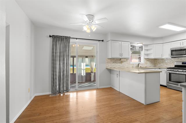 Builiding view eight for 767 Cambridge, Battle Creek, MI. 49015