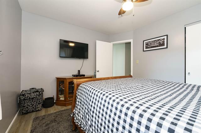 Builiding view seventeen for 767 Cambridge, Battle Creek, MI. 49015