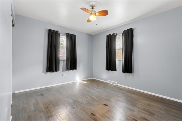 Builiding view sixteen for 767 Cambridge, Battle Creek, MI. 49015