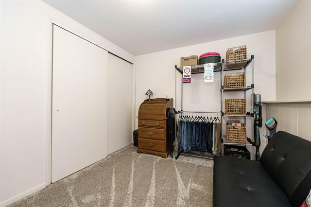 Builiding view twenty eight for 767 Cambridge, Battle Creek, MI. 49015