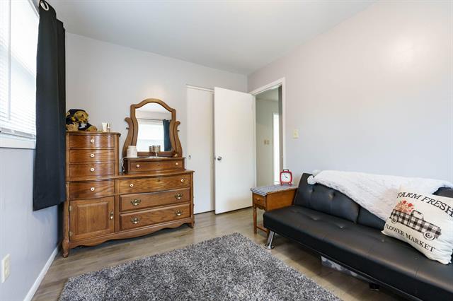 Builiding view twenty two for 767 Cambridge, Battle Creek, MI. 49015