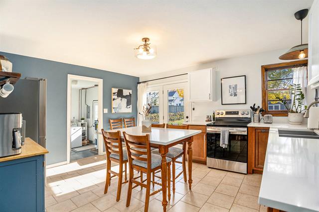 Builiding view five for 8 Poplar, Three Oaks, MI. 49128