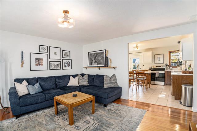 Builiding view four for 8 Poplar, Three Oaks, MI. 49128