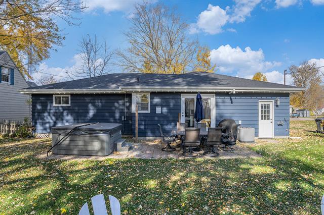 Builiding view fourteen for 8 Poplar, Three Oaks, MI. 49128