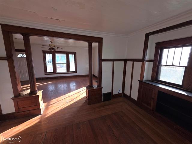 Builiding view four for 2217 Francis Ave, Flint, MI. 48505