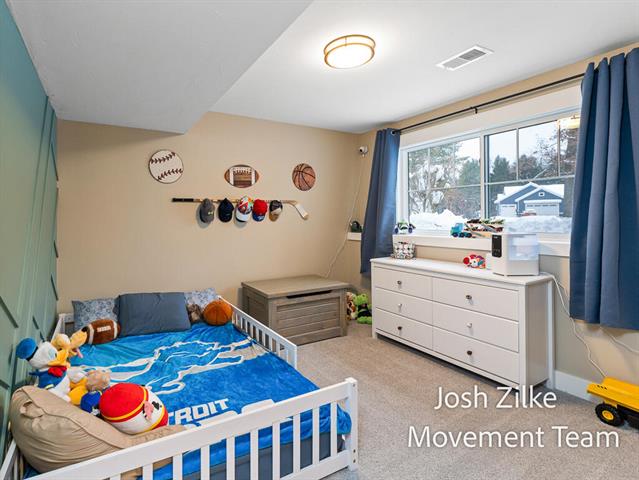 Builiding view forty four for 6027 Vesper Drive, Muskegon, MI. 49442