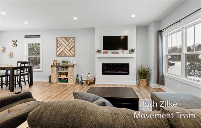 Builiding view nine for 6027 Vesper Drive, Muskegon, MI. 49442