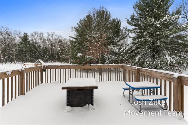 Builiding view six for 6027 Vesper Drive, Muskegon, MI. 49442