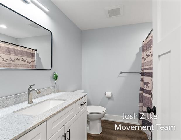 Builiding view thirty seven for 6027 Vesper Drive, Muskegon, MI. 49442