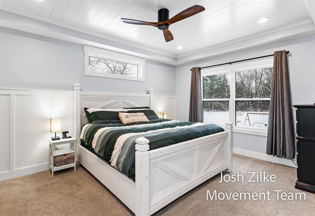 Builiding view thirty for 6027 Vesper Drive, Muskegon, MI. 49442