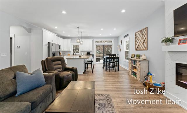 Builiding view twelve for 6027 Vesper Drive, Muskegon, MI. 49442