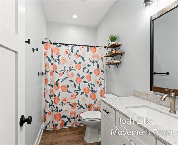 Builiding view twenty five for 6027 Vesper Drive, Muskegon, MI. 49442