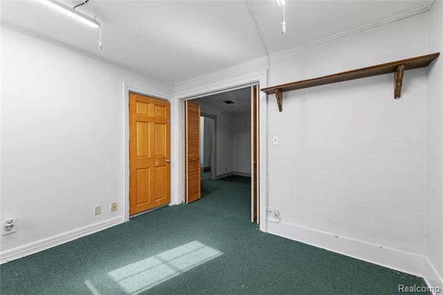 Builiding view eighteen for 166 Court, Lapeer, MI. 48446