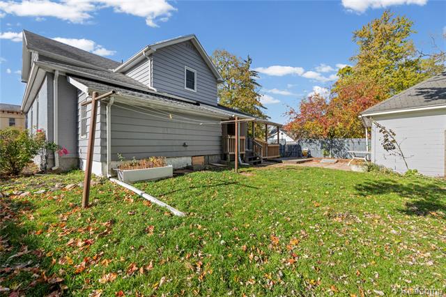 Builiding view nine for 166 Court, Lapeer, MI. 48446