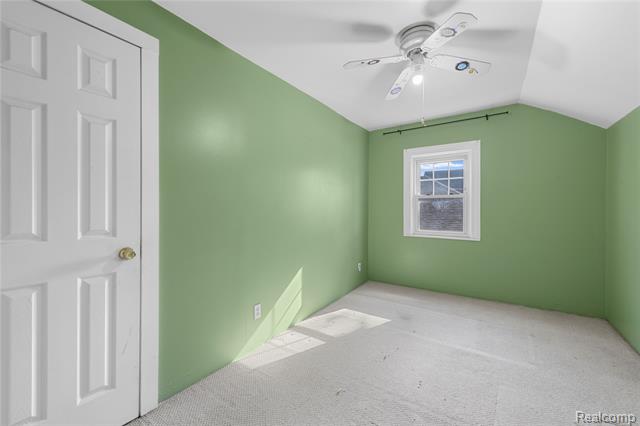 Builiding view twenty four for 166 Court, Lapeer, MI. 48446