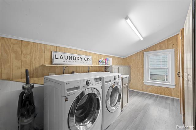 Builiding view twenty two for 166 Court, Lapeer, MI. 48446