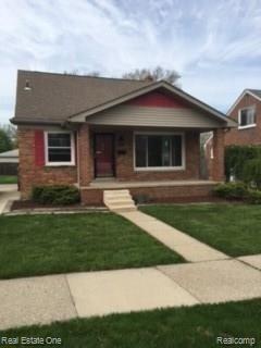front view for 684 Phillips Ave, Clawson, Mi. 48017