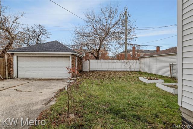 Builiding view eighteen for 3510 Oakman, Detroit, MI. 48204