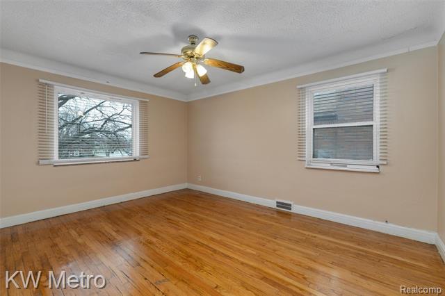 Builiding view fourteen for 3510 Oakman, Detroit, MI. 48204