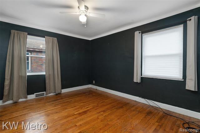 Builiding view thirteen for 3510 Oakman, Detroit, MI. 48204