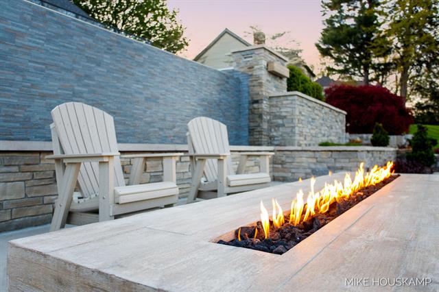 Builiding view sixty two for 15945 Orchard Point, Spring Lake, MI. 49456