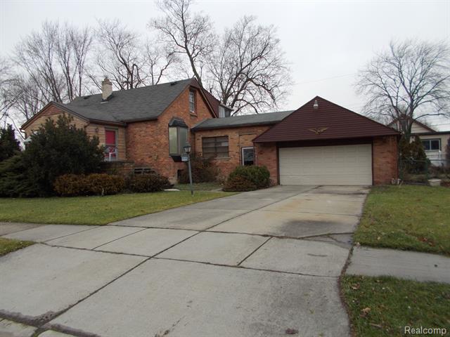 front view picture of 510 Phillips Ave, Clawson, MI. 48017